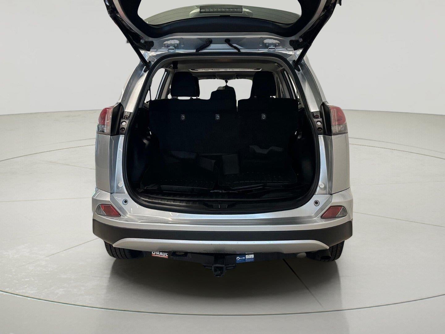2016 Toyota RAV4 Hybrid XLE