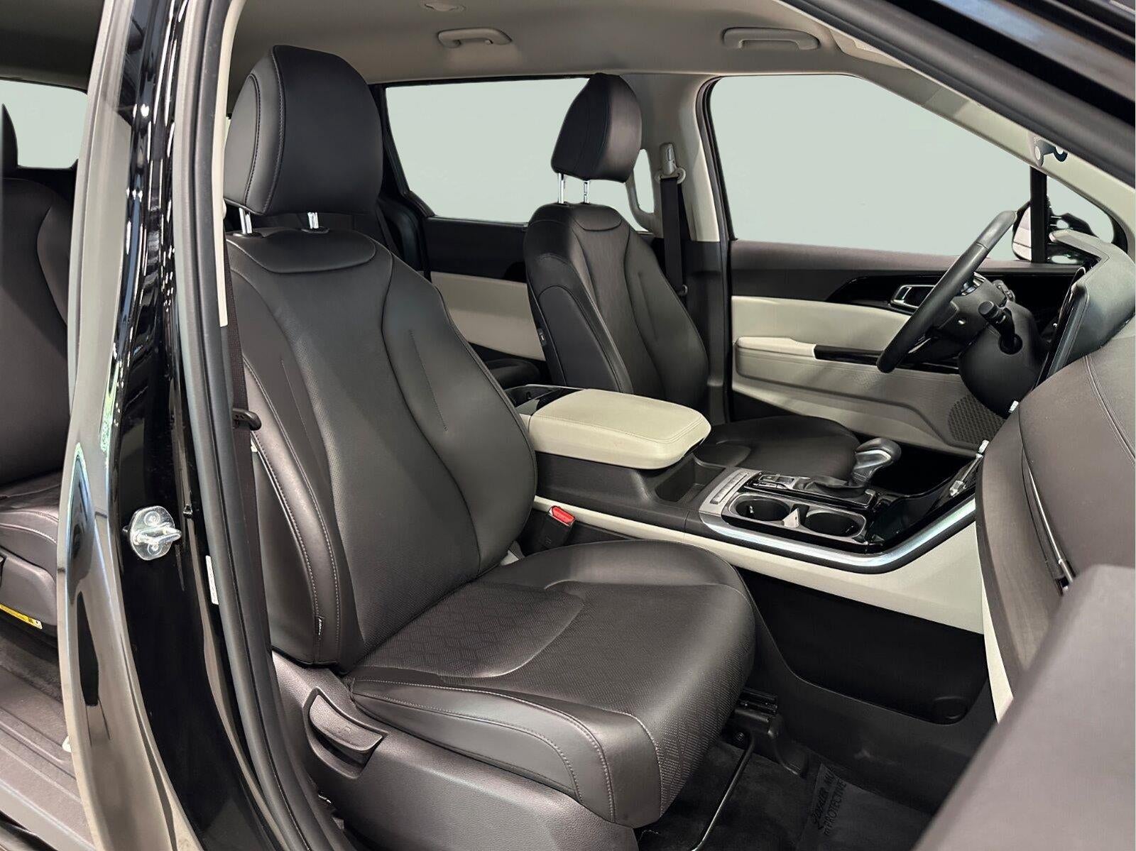 2024 Kia Carnival MPV EX