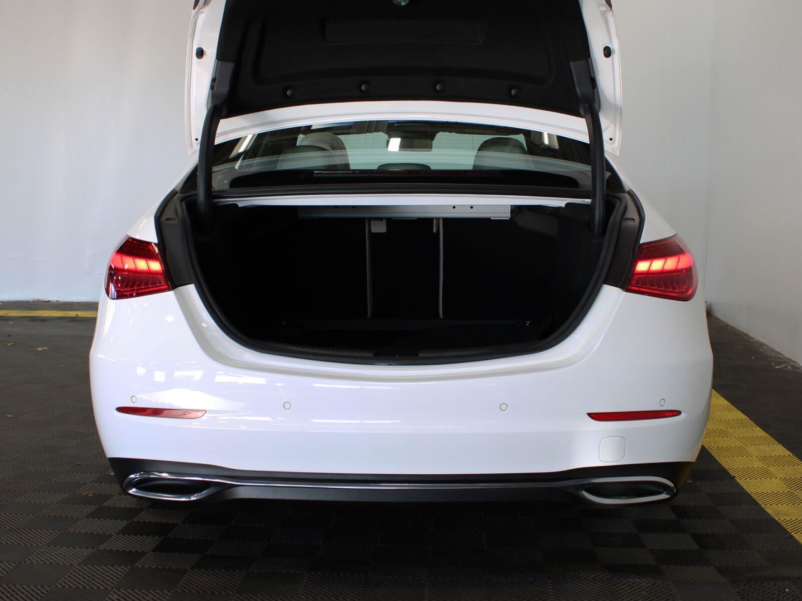 2024 Mercedes-Benz C 300 C 300