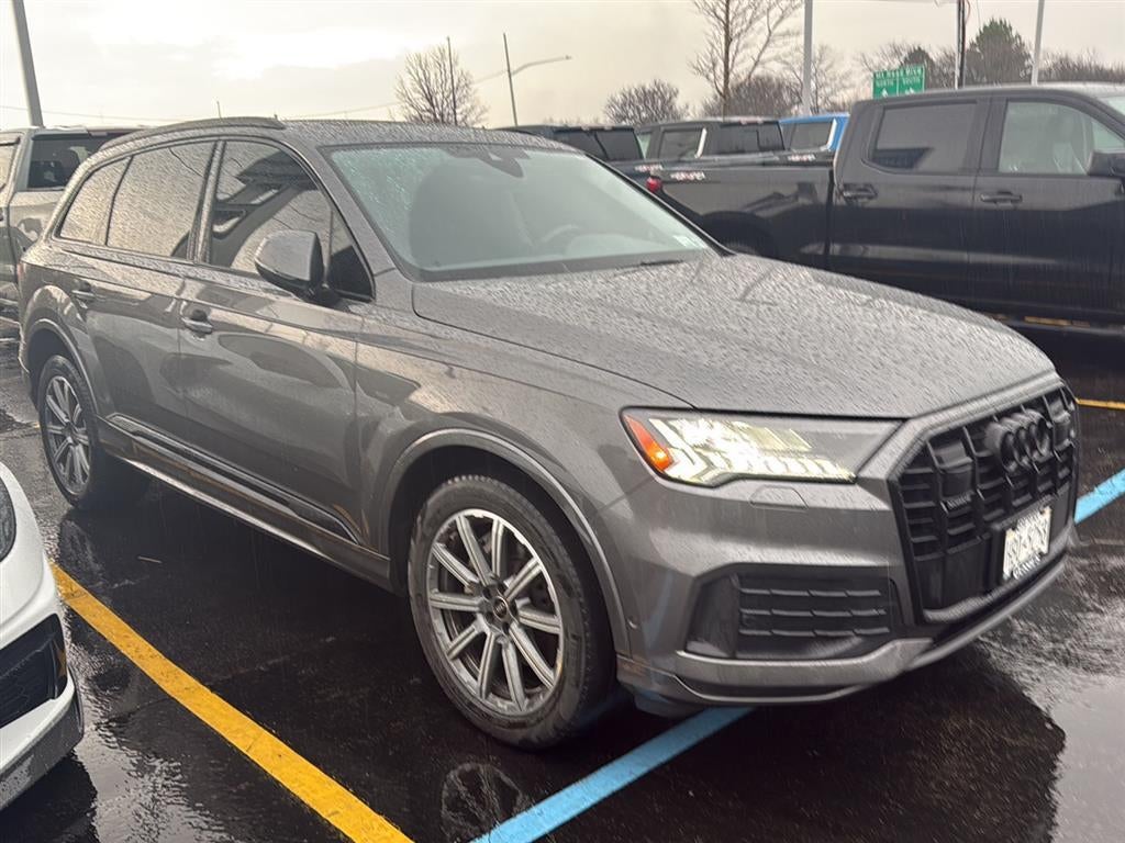 2023 Audi Q7 Premium Plus