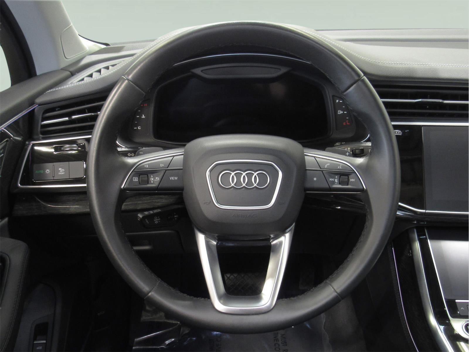 2023 Audi Q7 Premium Plus 45 TFSI quattro Tiptronic