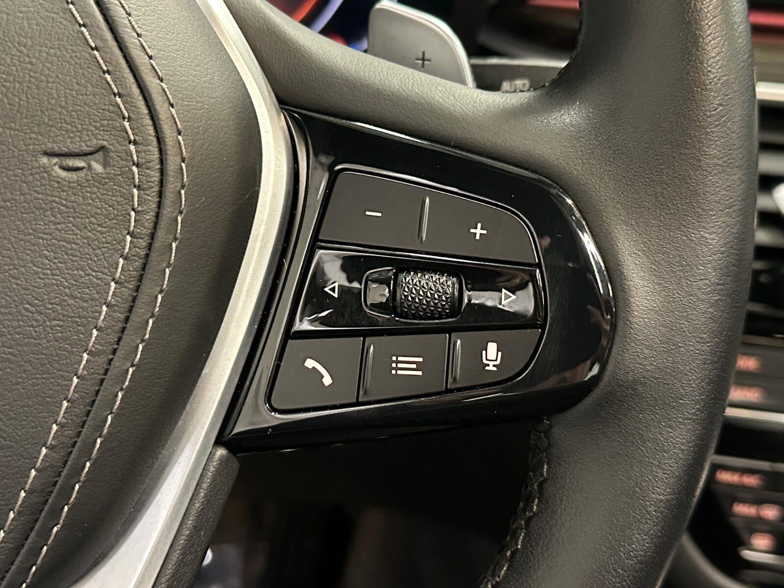 2023 BMW 530 i xDrive