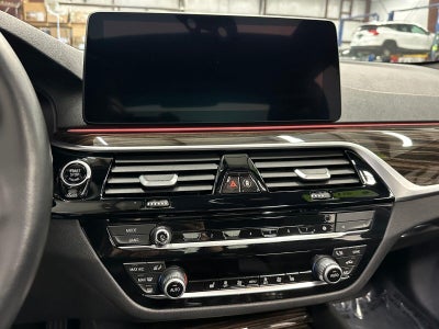 2023 BMW 530 i xDrive