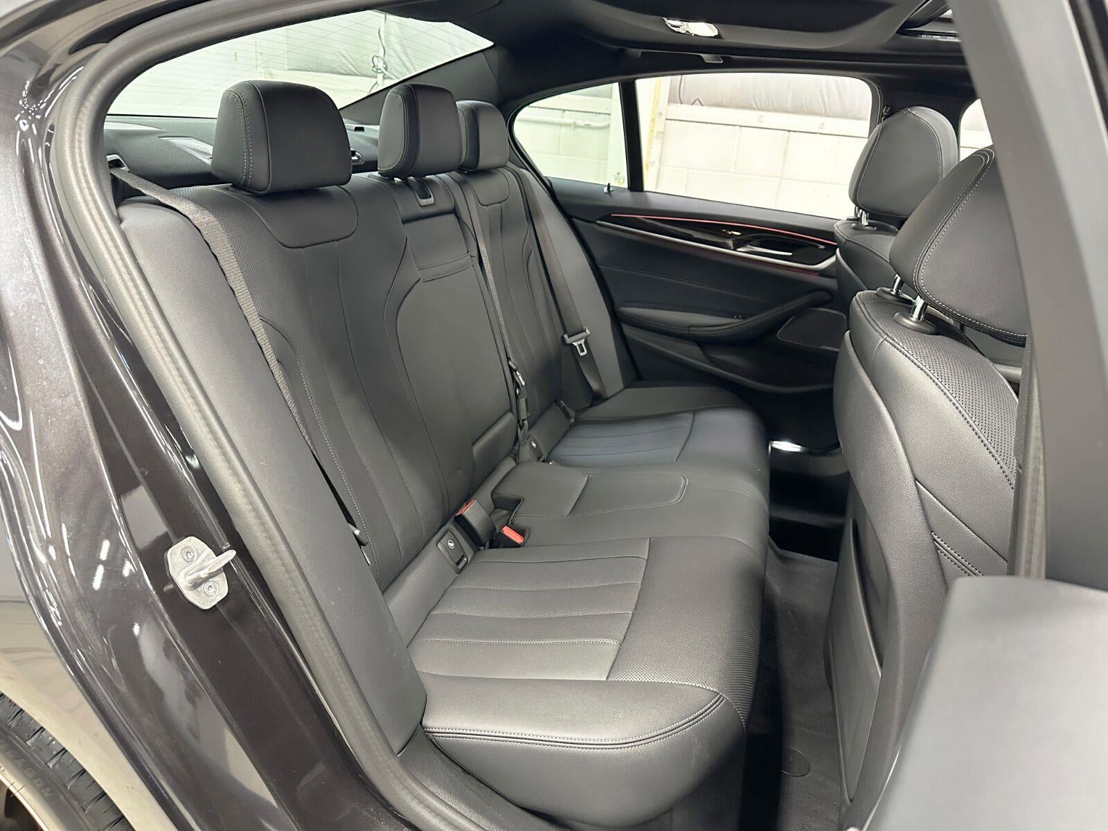 2023 BMW 530 i xDrive