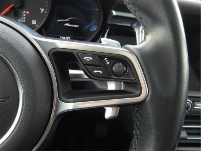 2020 Porsche Macan AWD