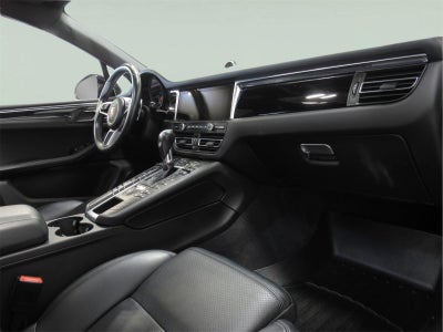 2020 Porsche Macan AWD