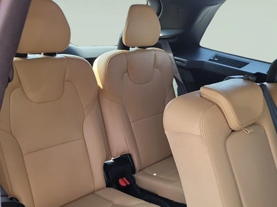 2018 Volvo XC90 Momentum
