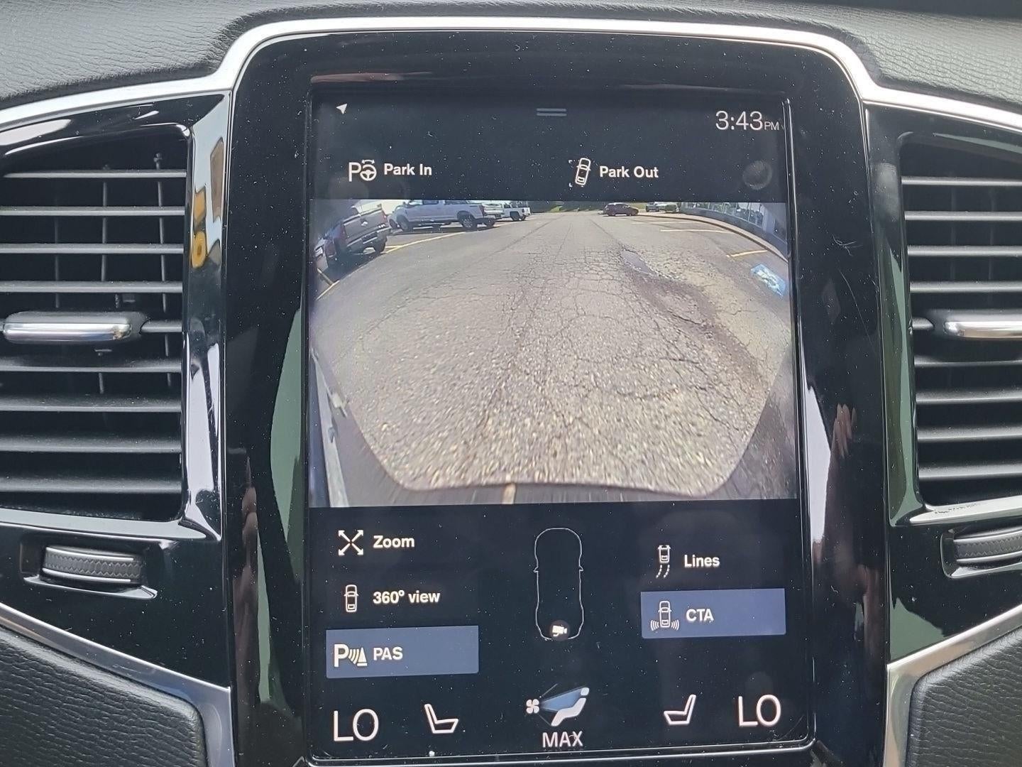 2018 Volvo XC90 Momentum
