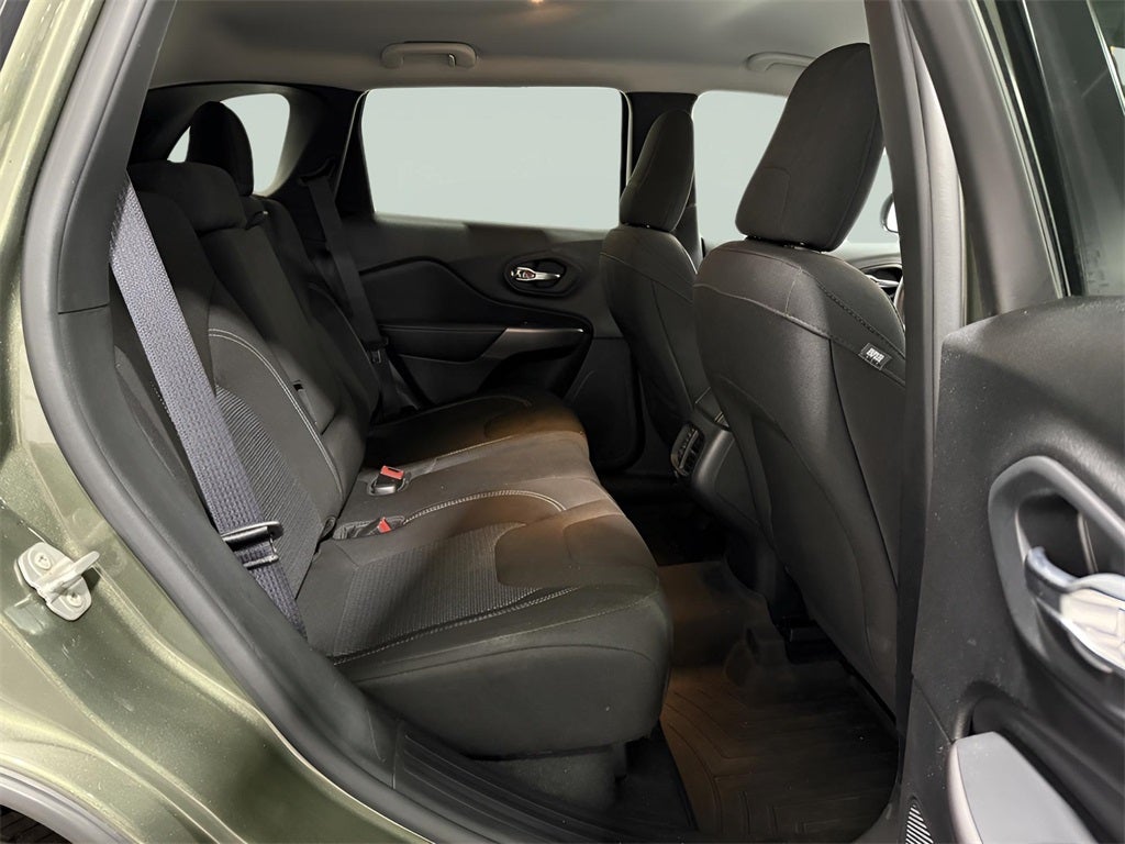 2021 Jeep Cherokee Latitude