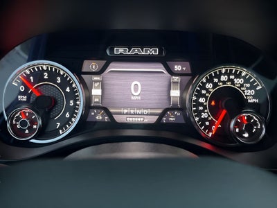 2024 RAM 1500 Laramie 5.7L Hemi