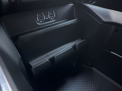 2024 RAM 1500 Laramie 5.7L Hemi