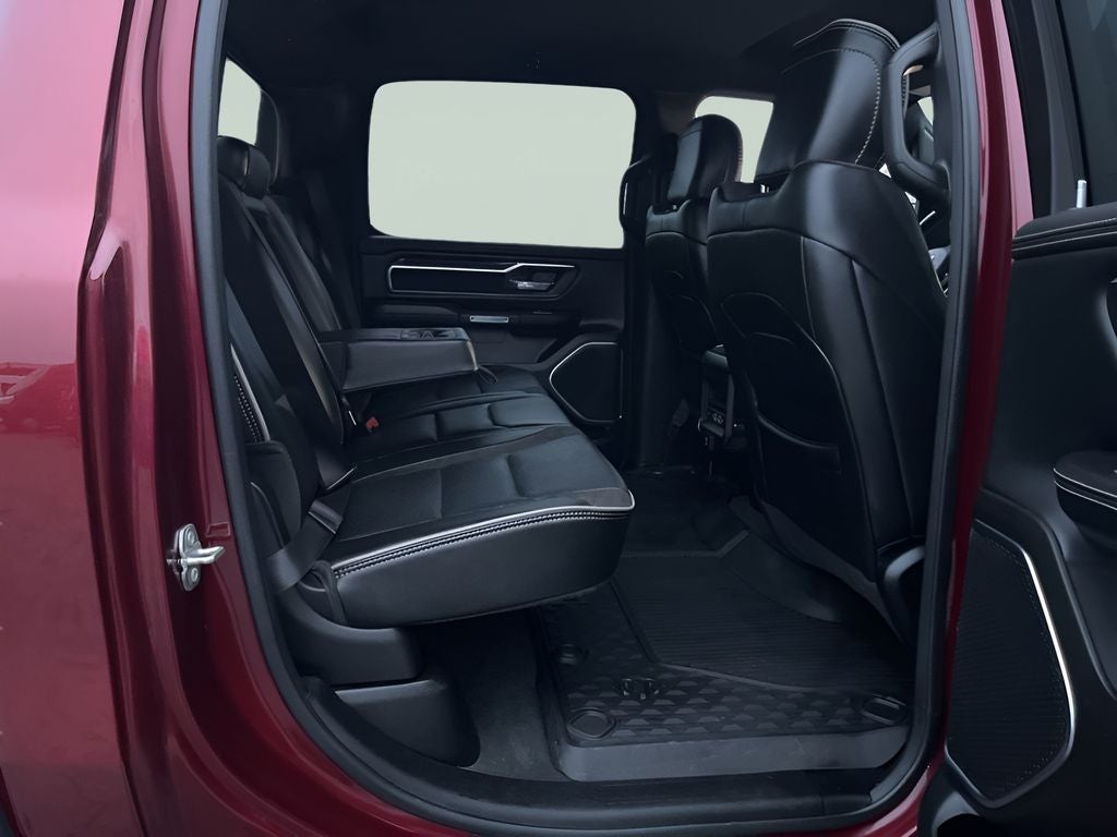 2024 RAM 1500 Laramie 5.7L Hemi