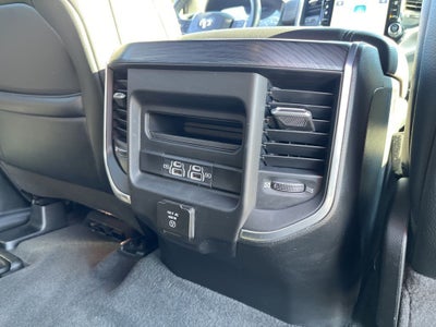 2023 RAM 1500 Laramie 5.7L HEMI