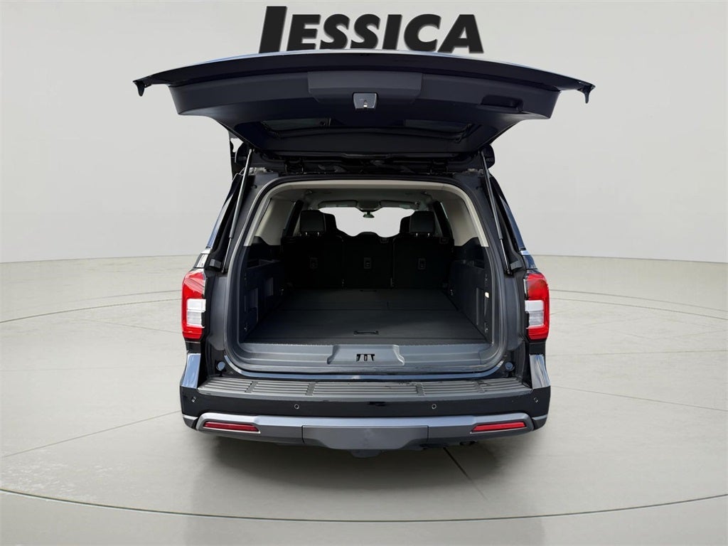 2023 Ford Expedition Max XL