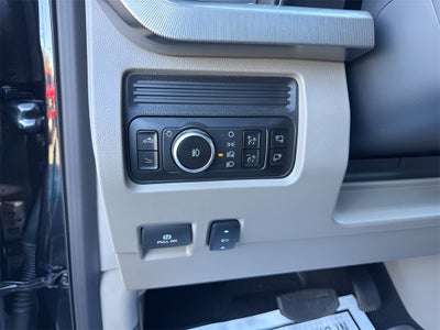 2025 Ford F-350SD Platinum