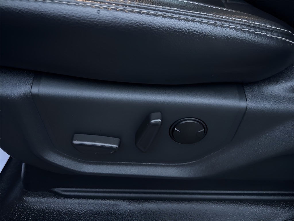 2022 Ford F-350SD Lariat DRW