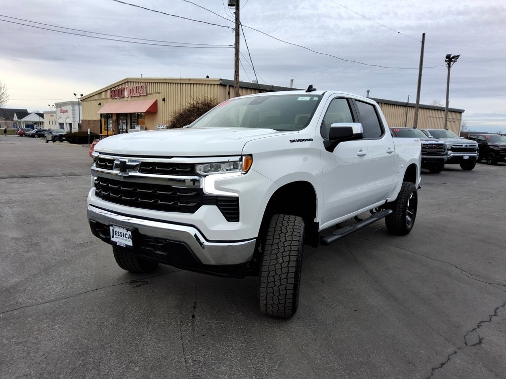 2025 Chevrolet Silverado 1500 LT Leather Lifted Loaded! 6" RC Lift 20" Fuel Wheels!