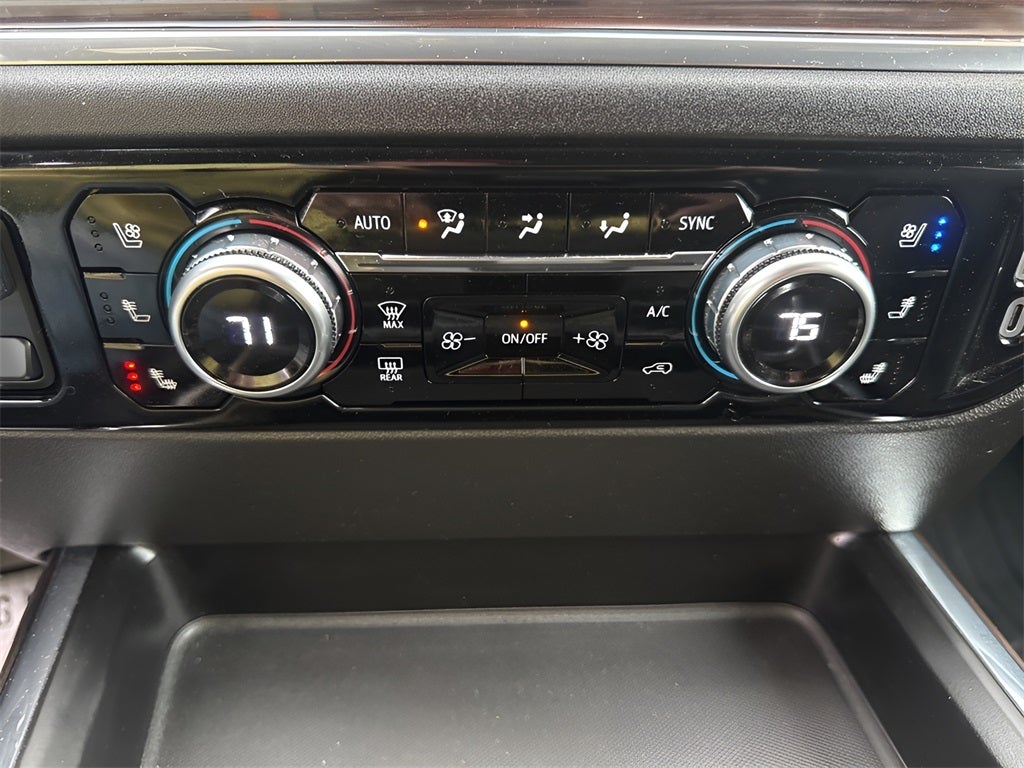 2024 GMC Sierra 3500HD SLT