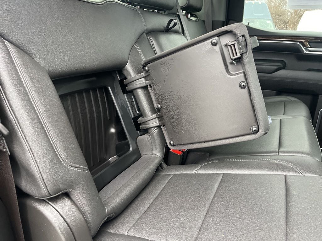 2024 GMC Sierra 1500 Elevation SUNROOF