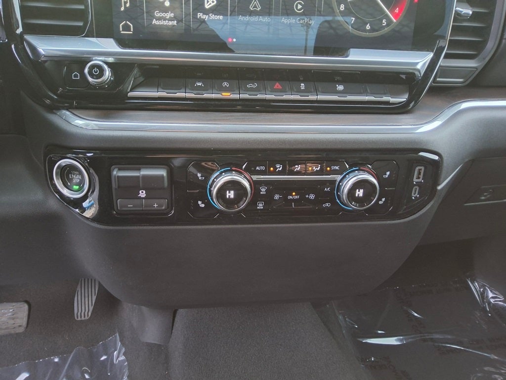 2025 GMC Sierra 1500 SLT Leather W/Heated Power Seats!