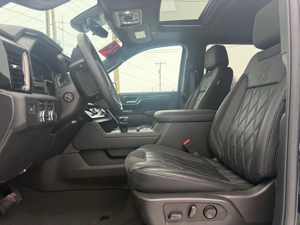 2024 GMC Sierra 1500 AT4 BLACK WIDOW SPECIAL EDITION! $31,000 Package!