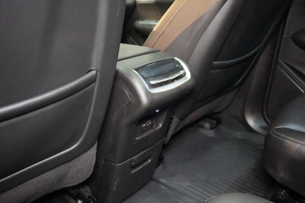 2023 Cadillac XT6 Premium Luxury 2nd Row Bucket Seats Cadillac Certified Pre-Owned