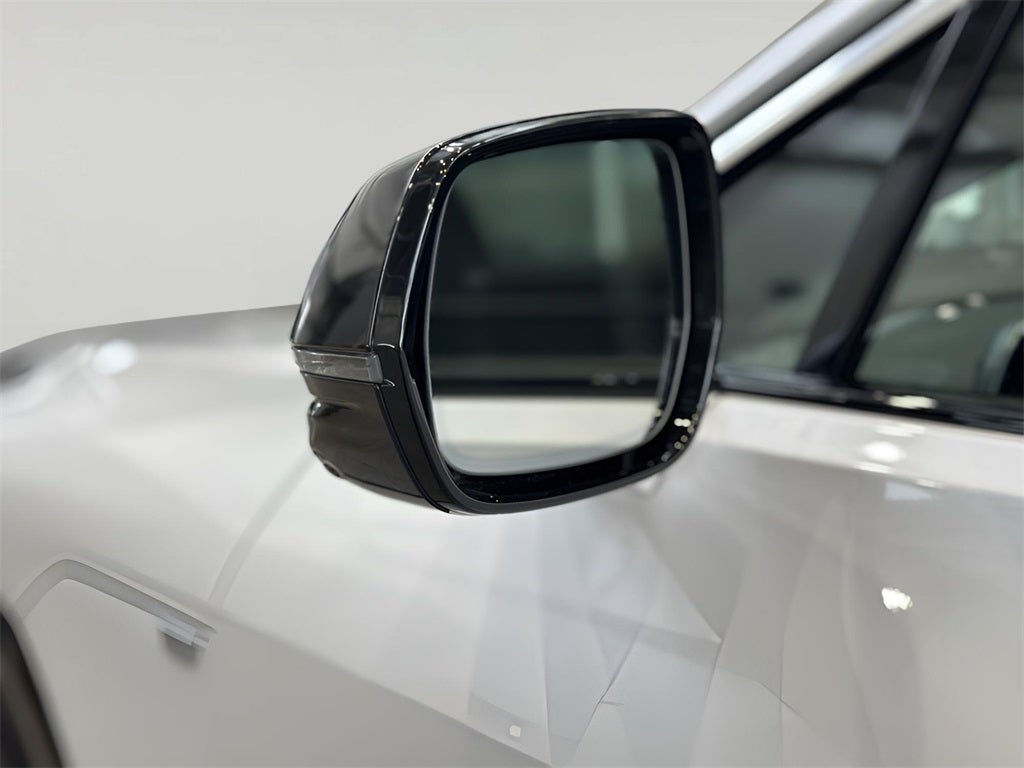 2024 Cadillac LYRIQ Luxury AWD Original MSRP $67,000