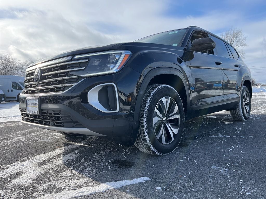 2024 Volkswagen Atlas 2.0T SE