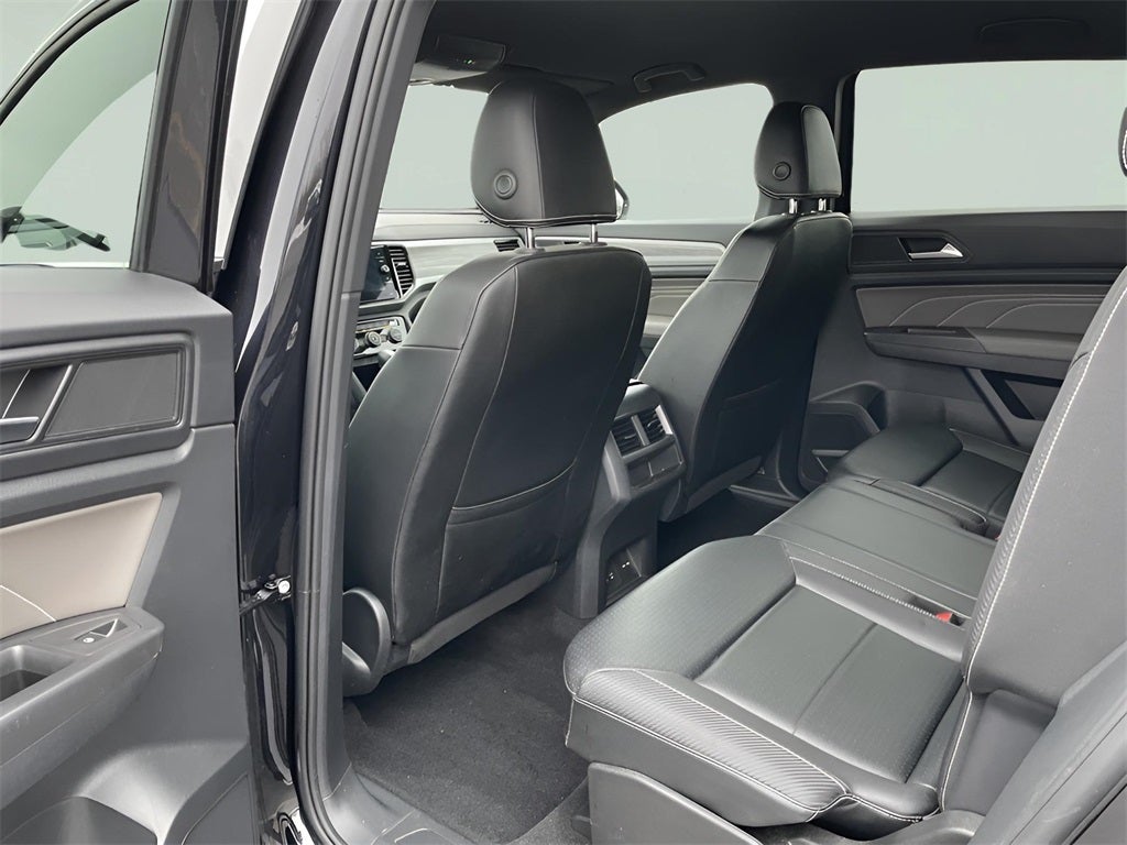 2023 Volkswagen Atlas Cross Sport 3.6L V6 SE w/Technology Certified