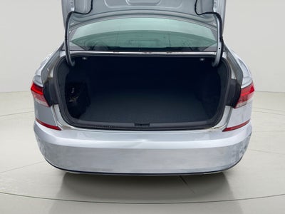 2020 Volkswagen Passat 2.0T R-Line