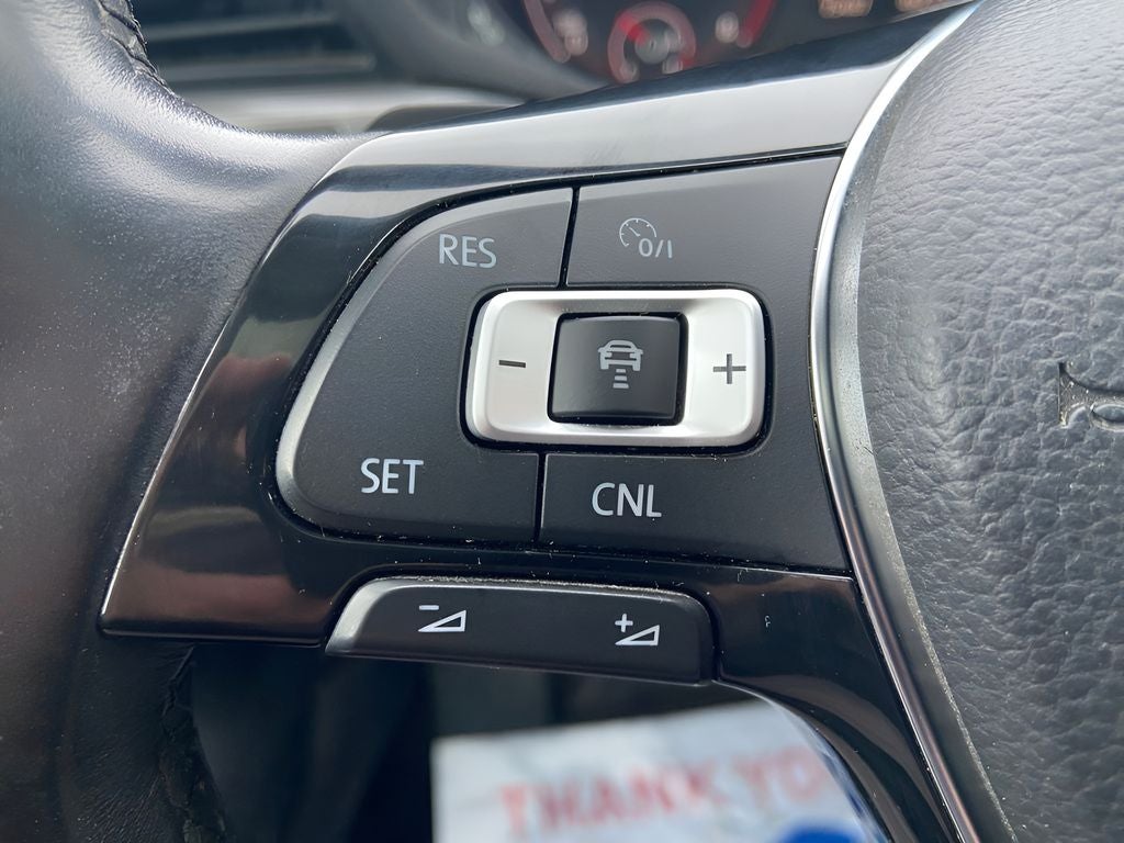 2020 Volkswagen Passat 2.0T R-Line