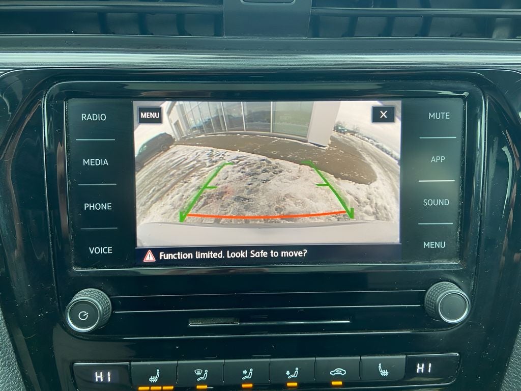 2020 Volkswagen Passat 2.0T R-Line