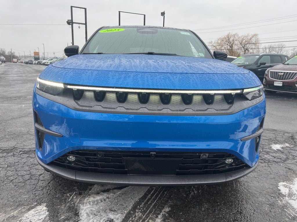 2025 Jeep Wagoneer S Limited