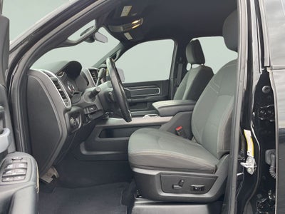 2022 RAM 3500 Big Horn NIGHT EDITION/5TH WHEEL/DUALLY