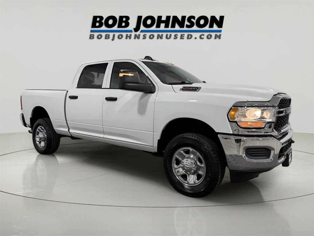 2024 RAM 2500 Tradesman CREW CAB