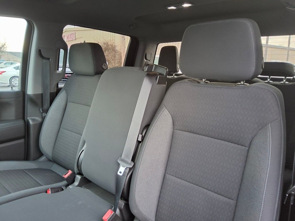 2022 Chevrolet Silverado 1500 LTD LT Heated Seats Heated Steering Wheel 20" wheels!