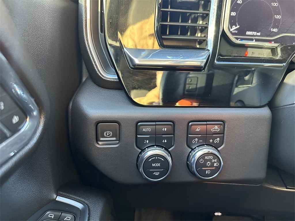 2023 GMC Sierra 1500 SLT Premium Plus Package