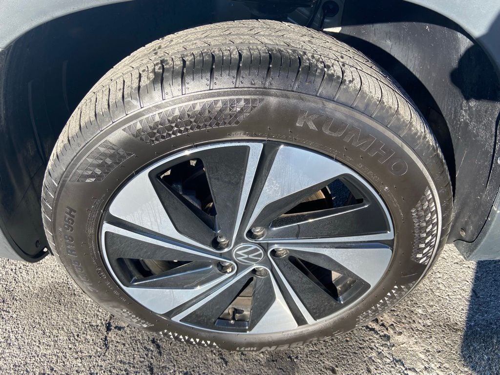 2025 Volkswagen Taos 1.5T SE