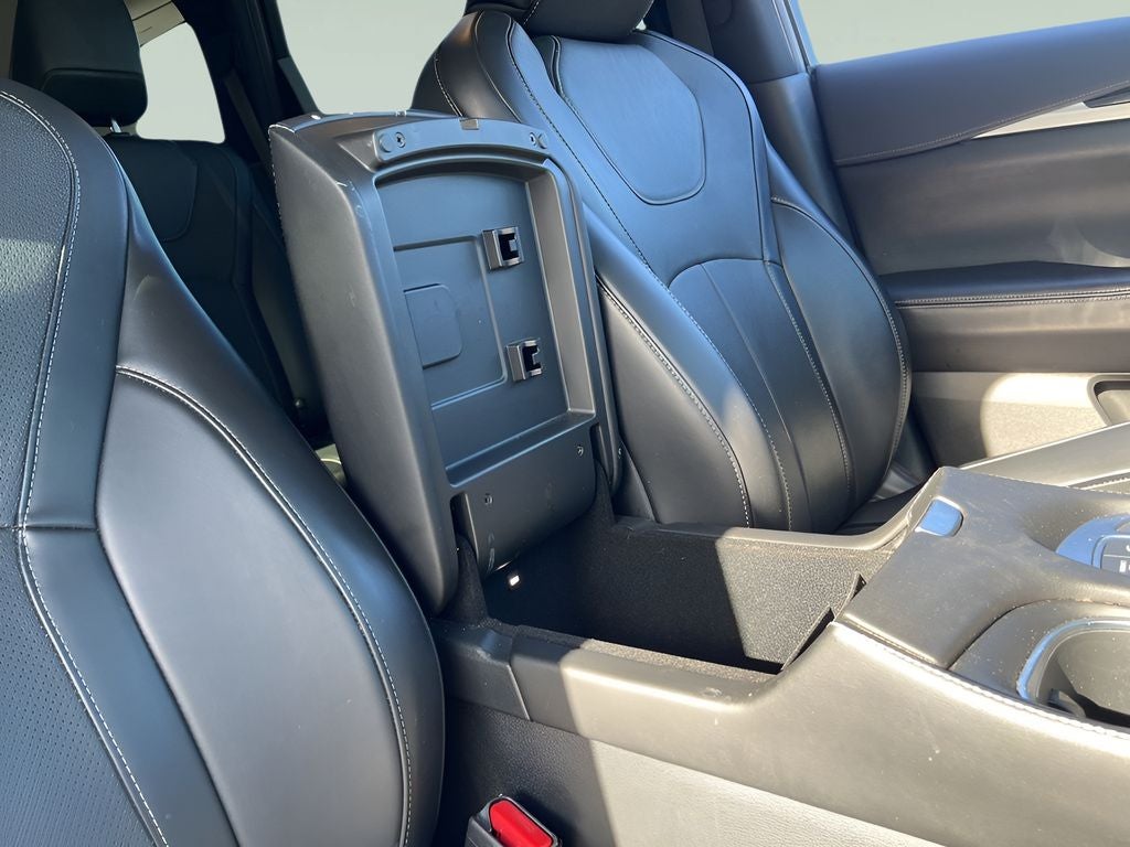 2022 INFINITI QX60 PURE