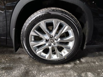 2022 Toyota Highlander Limited