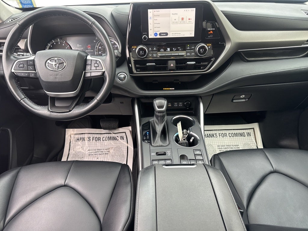 2023 Toyota Highlander L