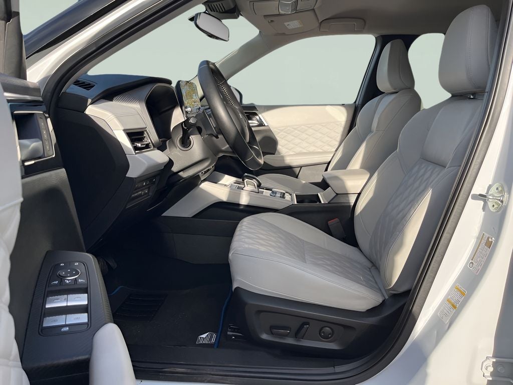 2023 Mitsubishi Outlander PHEV SEL