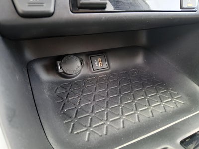 2024 Toyota RAV4 Prime SE