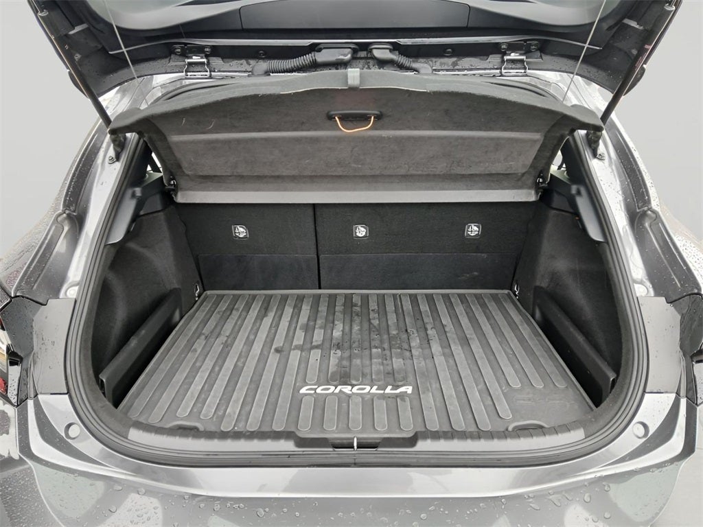 2023 Toyota Corolla Hatchback SE