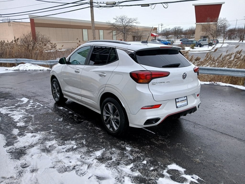 2022 Buick Encore GX Select