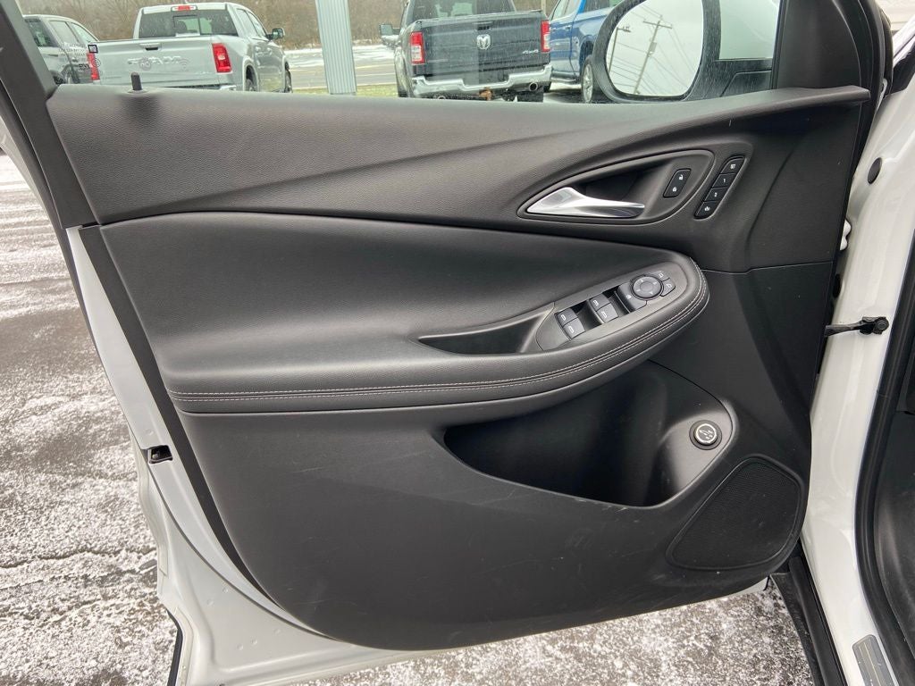 2022 Buick Encore GX Essence