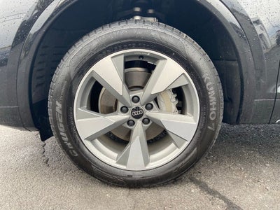 2025 Audi Q5 40 Premium Convenience Plus Package Panoramic Sunr quattro