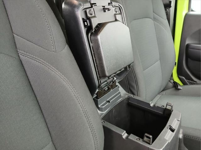 2021 Jeep Wrangler Sport S 4x4