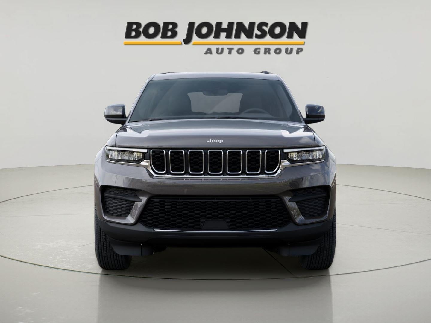 2026 Jeep Grand Cherokee GRAND CHEROKEE LAREDO X 4X4