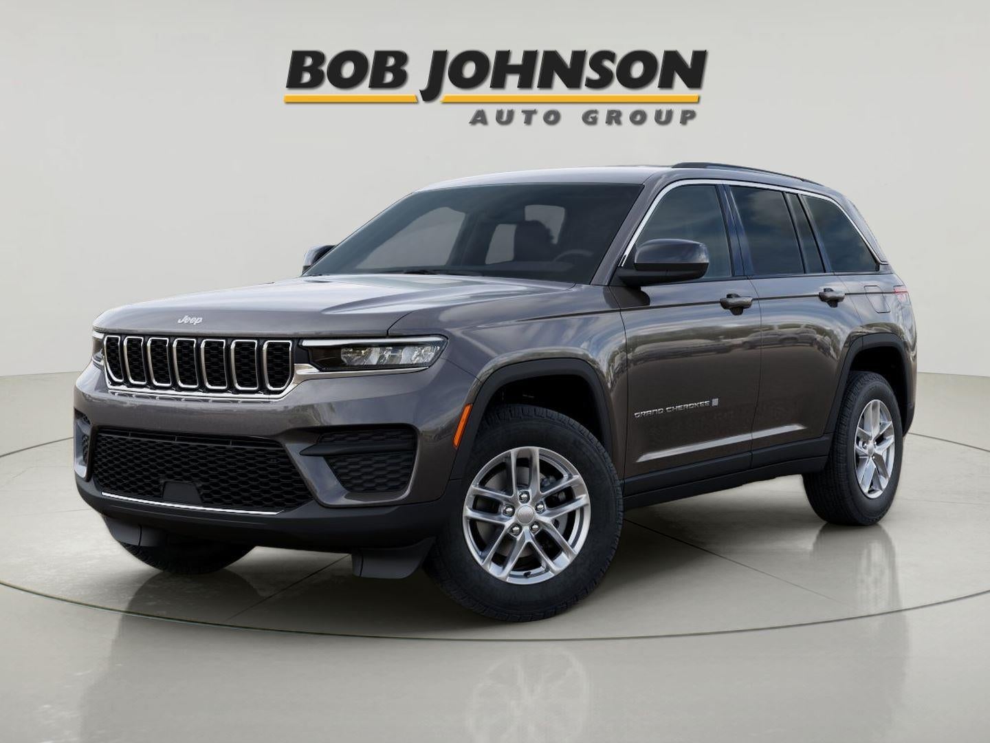 2026 Jeep Grand Cherokee GRAND CHEROKEE LAREDO X 4X4